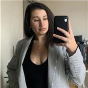 Je peux vous aider si vous avez besoin de moi pour les cours de primaire ou de collège. 😊